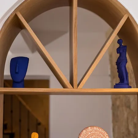 Feriehus Alexandras Stone House *