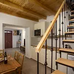 בית נופש Alexandras Stone House עיר רודוס