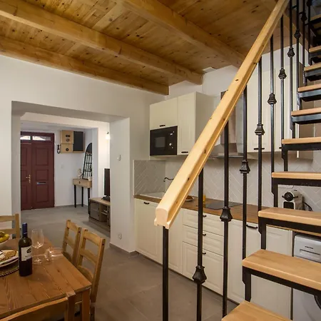 度假居 Alexandras Stone House Rhodes City