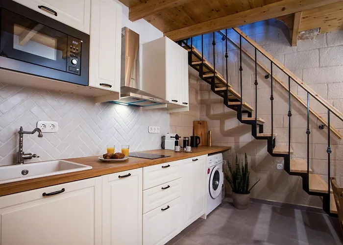 Alexandras Stone House 펜션